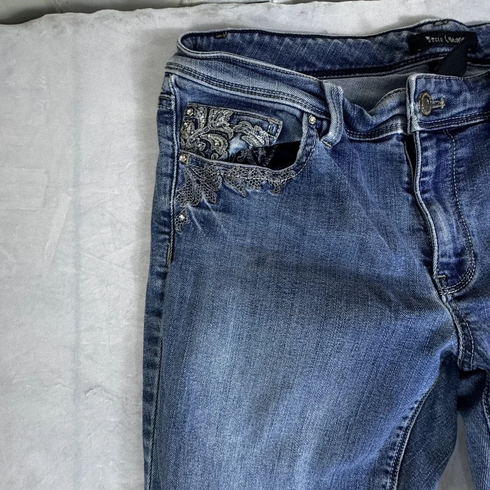 White House Black Market Womens Blanc Bootleg Jeans Blue Denim Embroidered 10R